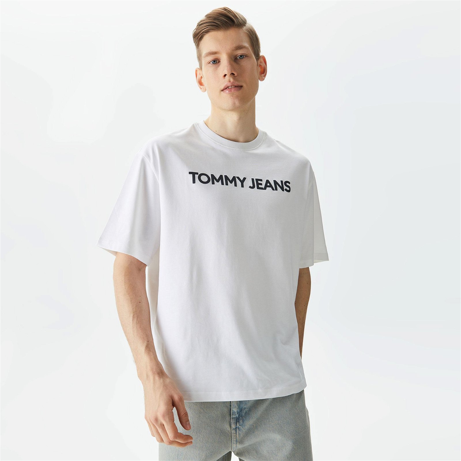 Tommy Jeans Bold Classics Erkek Beyaz T-Shirt