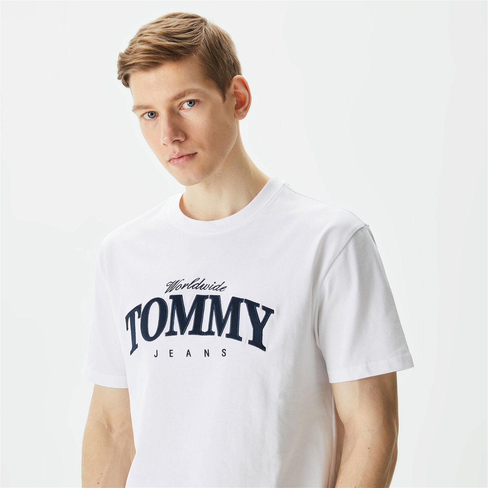 Tommy Jeans Reg Varsity Luxe Erkek Beyaz T-Shirt