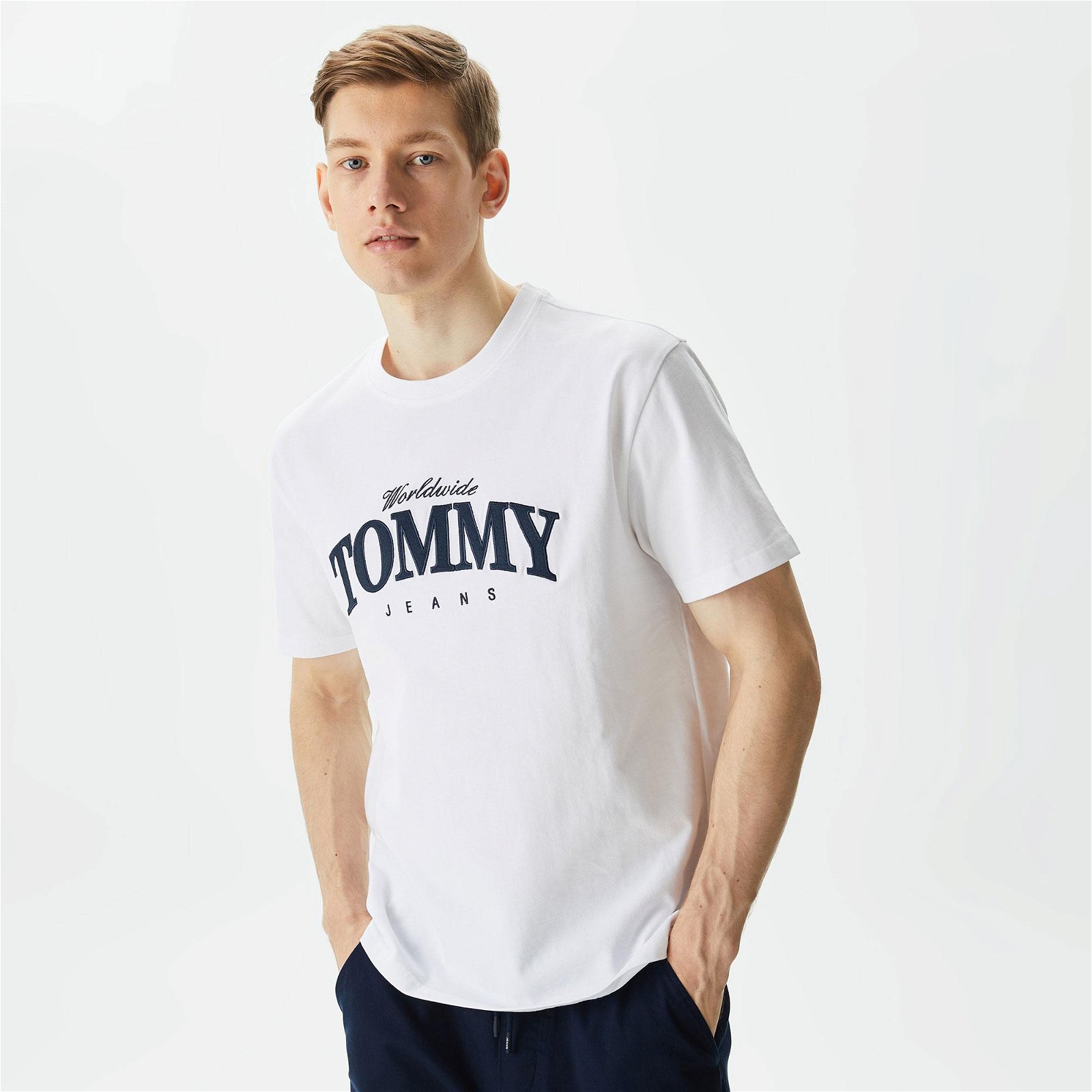 Tommy Jeans Reg Varsity Luxe Erkek Beyaz T-Shirt
