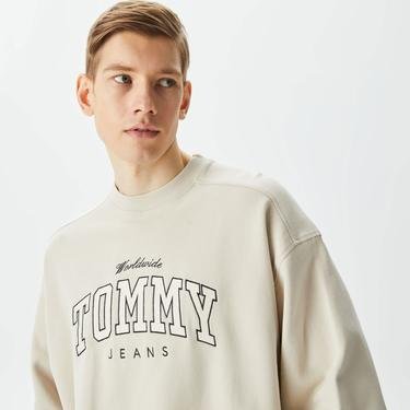  Tommy Jeans Boxy Varsity Crew Erkek Krem Rengi Sweatshirt