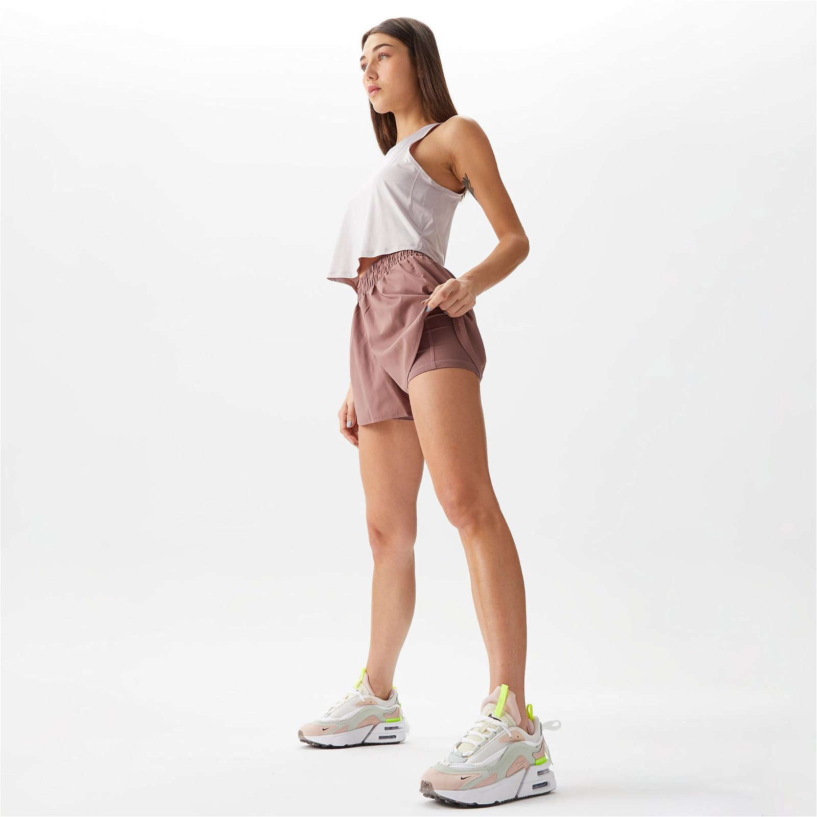 Nike One Dri-Fit High Rise 8 cm Kadın Pembe Şort