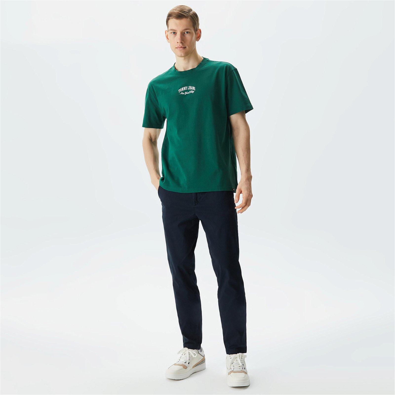 Tommy Jeans Reg Tonal Arch Varsity Erkek Yeşil T-Shirt