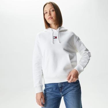  Tommy Jeans Badge Hoodie Kadın Beyaz Sweatshirt