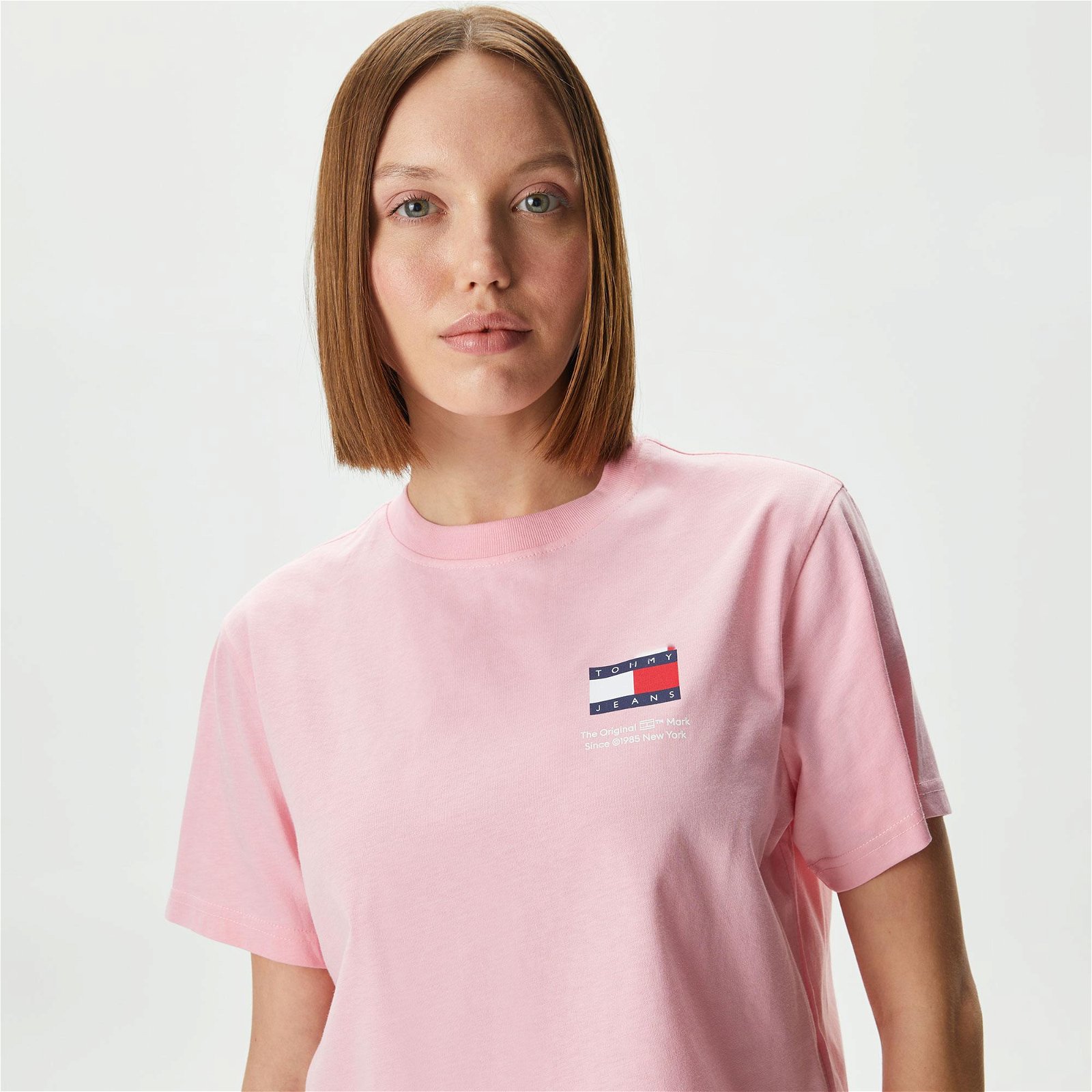 Tommy Jeans Graphic Flag Kadın Pembe T-Shirt