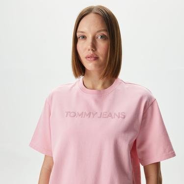  Tommy Jeans Relax Bold Classic Kadın Pembe T-Shirt