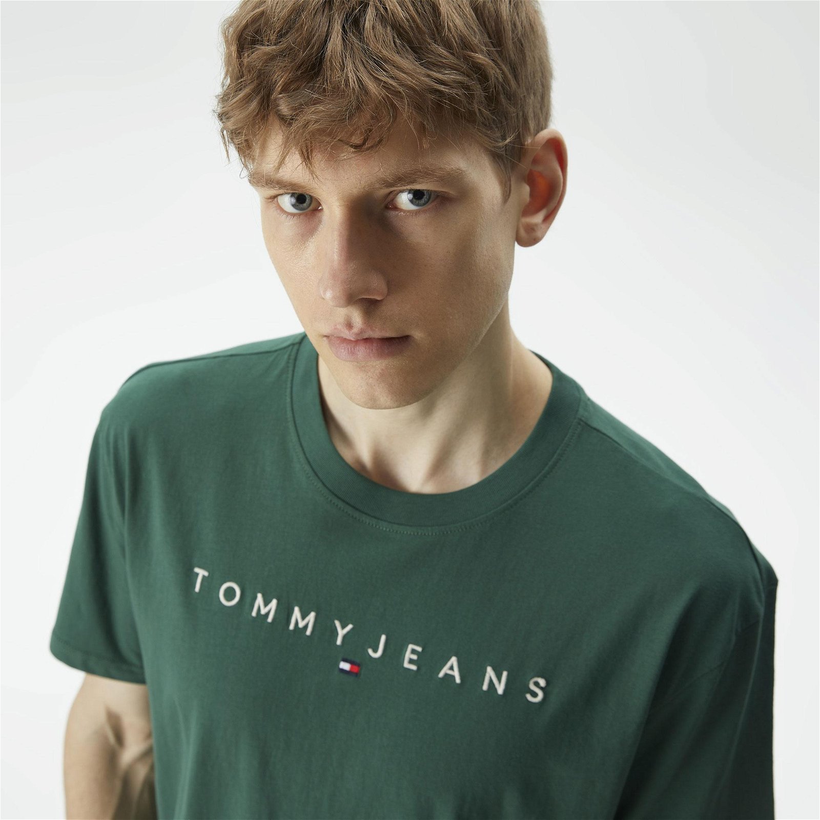 Tommy Jeans Reg Linear Logo Erkek Yeşil T-Shirt