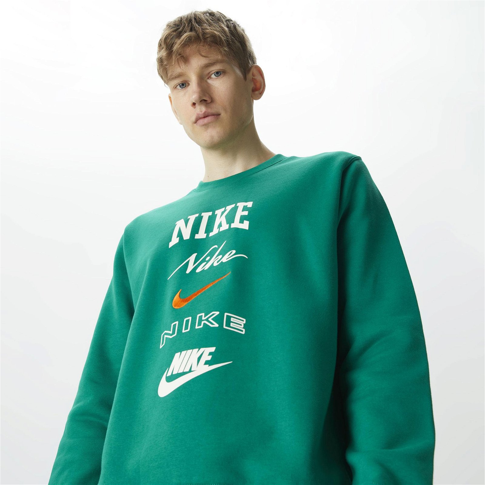 Nike Club Fleece Crew Stack Erkek Yeşil Sweatshirt