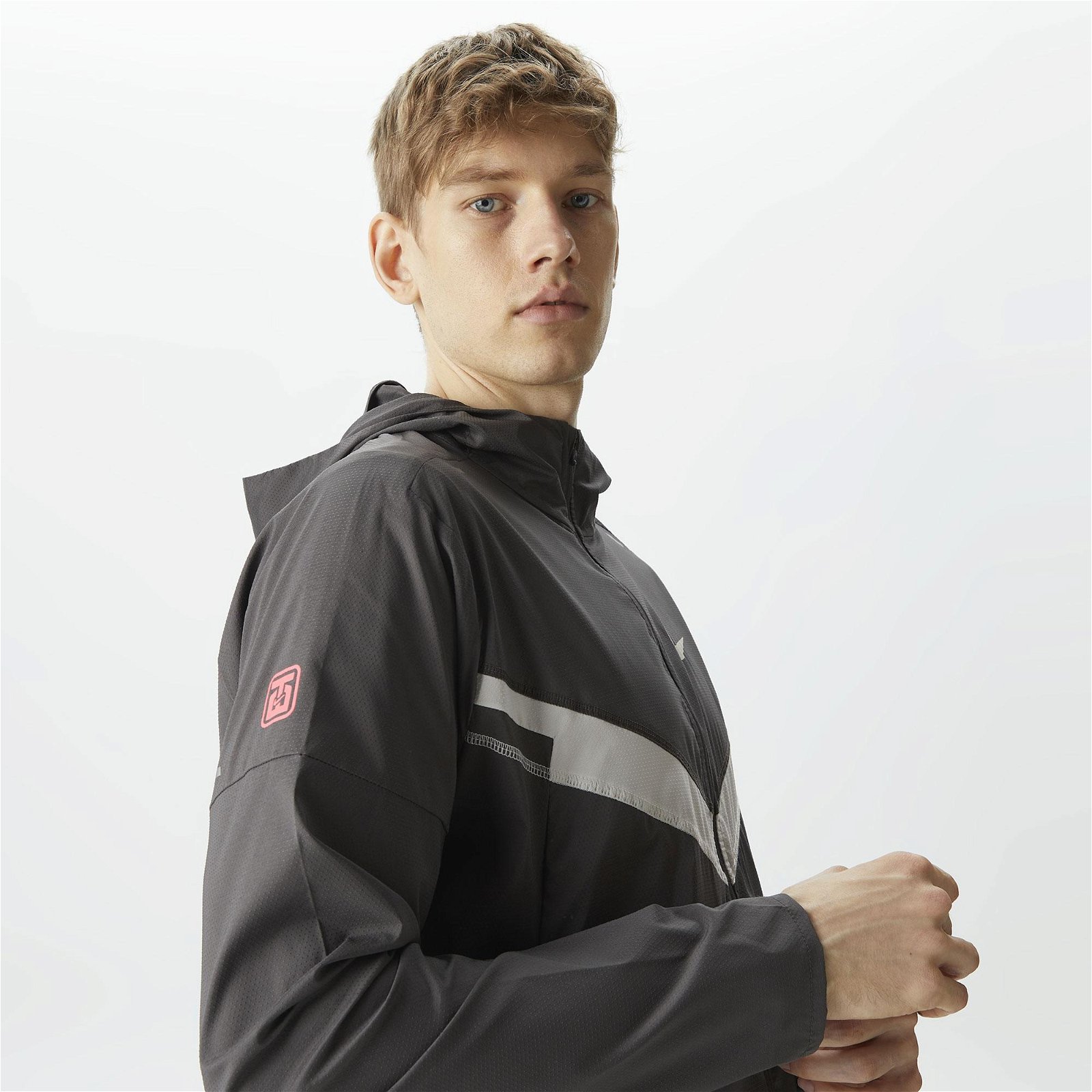 Nike Repel Windrunner Erkek Gri Ceket