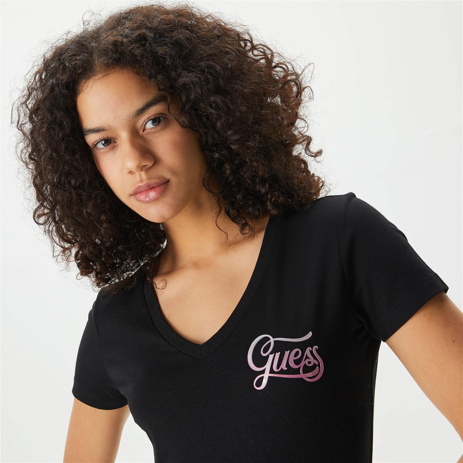 Guess Ss Vn Shaded Glitter Kadın Siyah T-Shirt