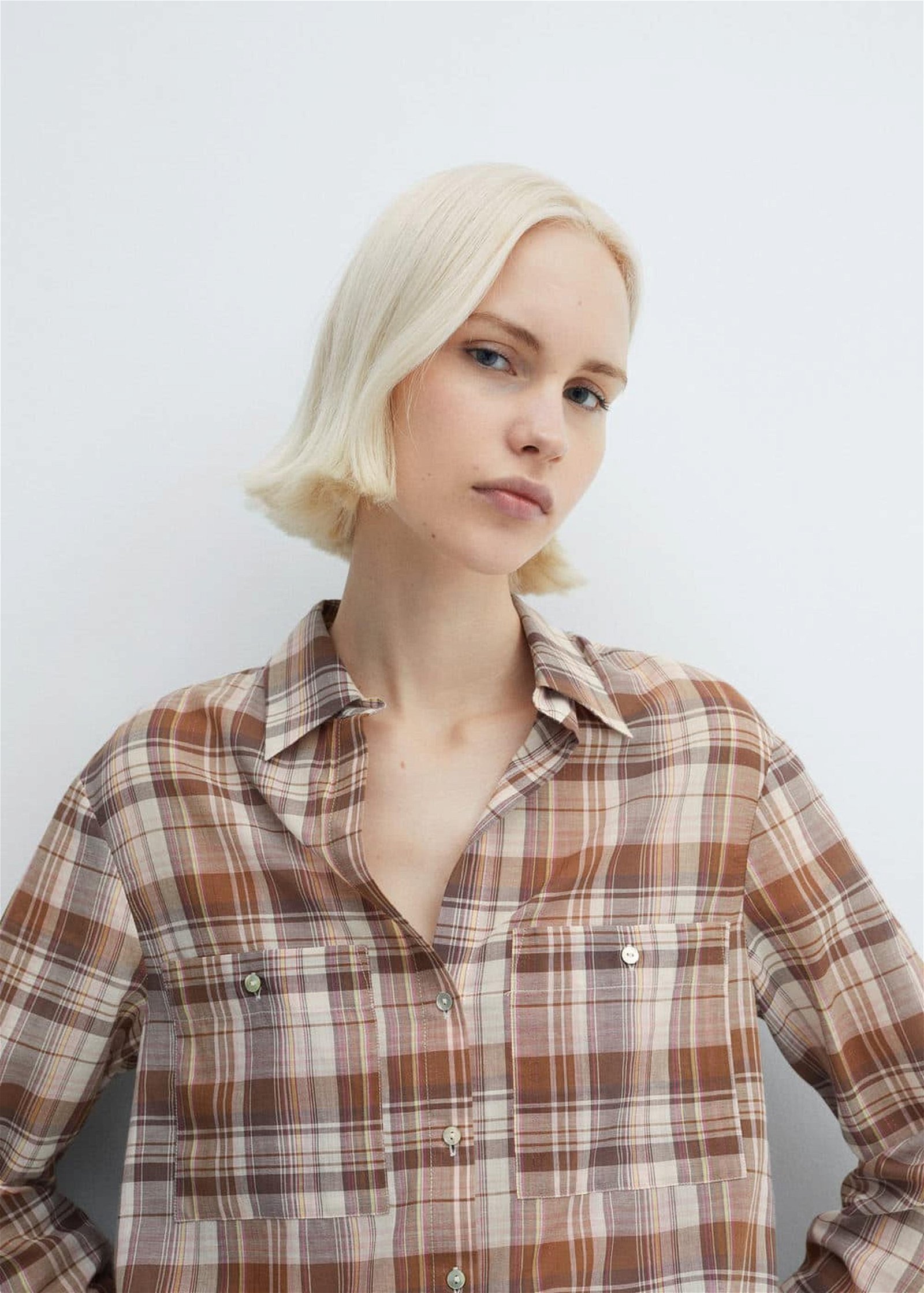 Mango Kadın Göğsü Cepli Kareli Gömlek Kahverengi