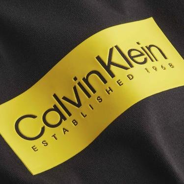  Calvin Klein Seasonal Logo Erkek Siyah T-Shirt