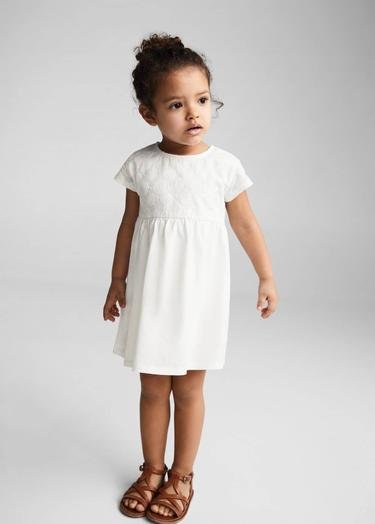  Mango Çocuk İşlemeli Desenli Elbise Kırık Beyaz