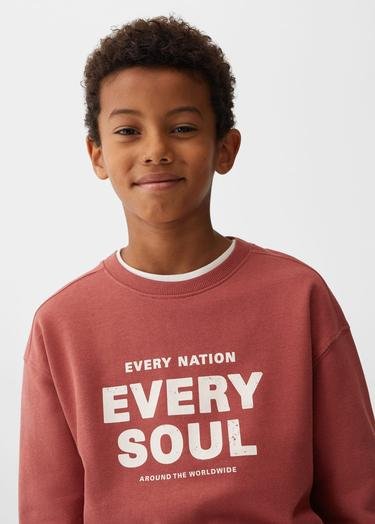  Mango Çocuk Mesajlı Pamuklu Sweatshirt Kiraz Kırmızısı