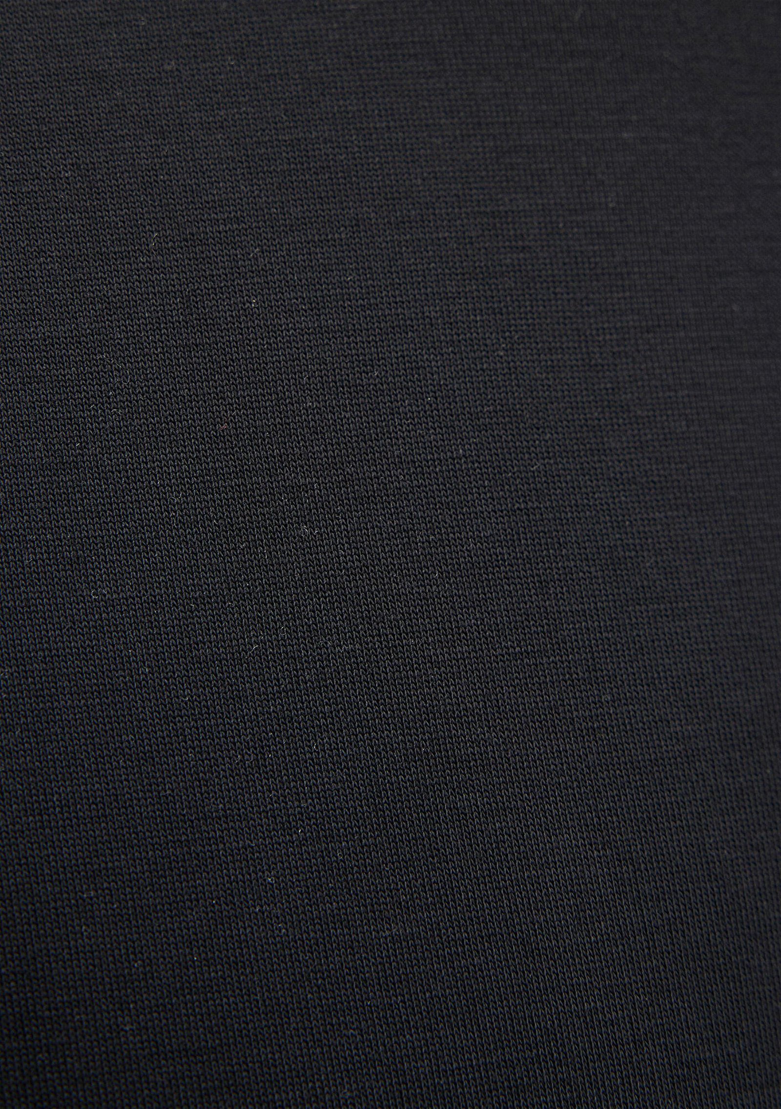 Mavi Lux Touch Siyah Tişört Crop / Kısa Kesim 1612231-900