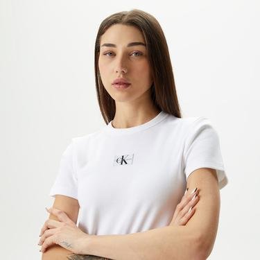  Calvin Klein Jeans Woven Label Kadın Beyaz T-Shirt
