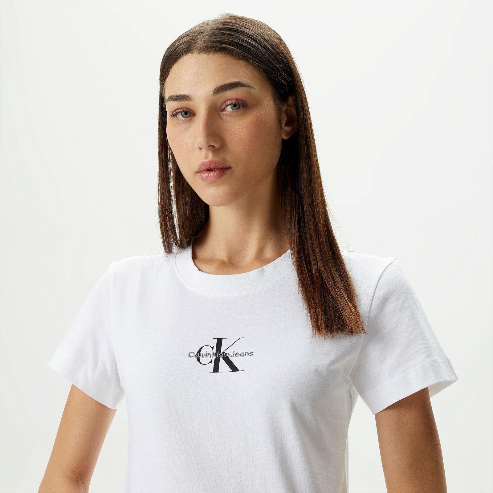 Calvin Klein Jeans Monologo Kadın Beyaz T-Shirt