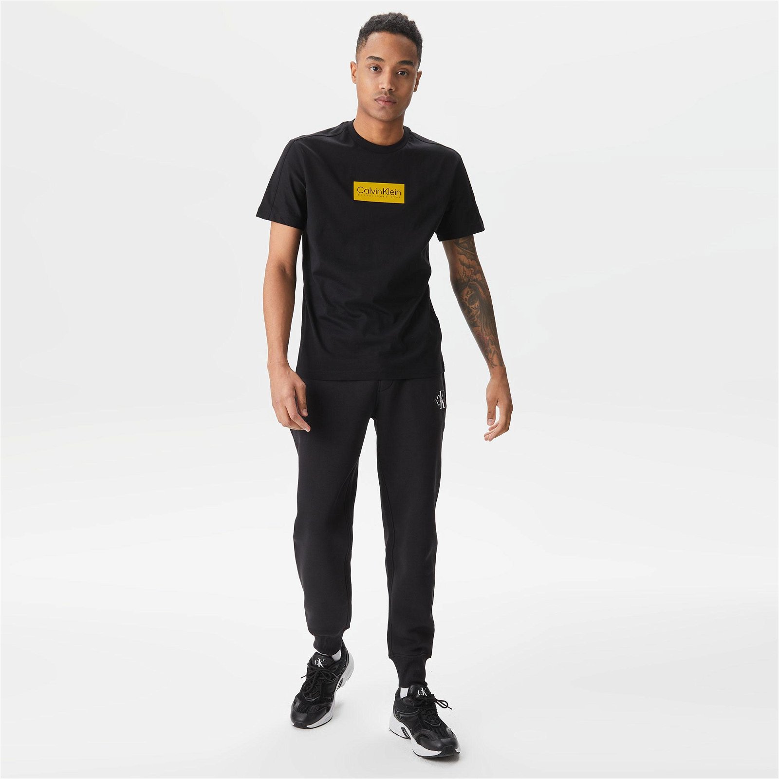 Calvin Klein Seasonal Logo Erkek Siyah T-Shirt