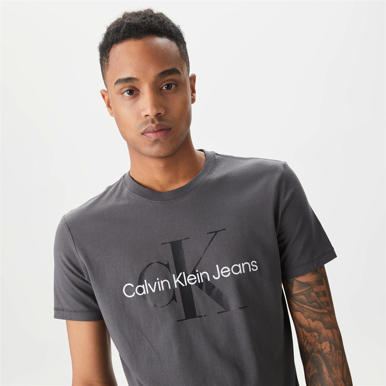 Calvin Klein Jeans Core Essentials Erkek Gri T-Shirt