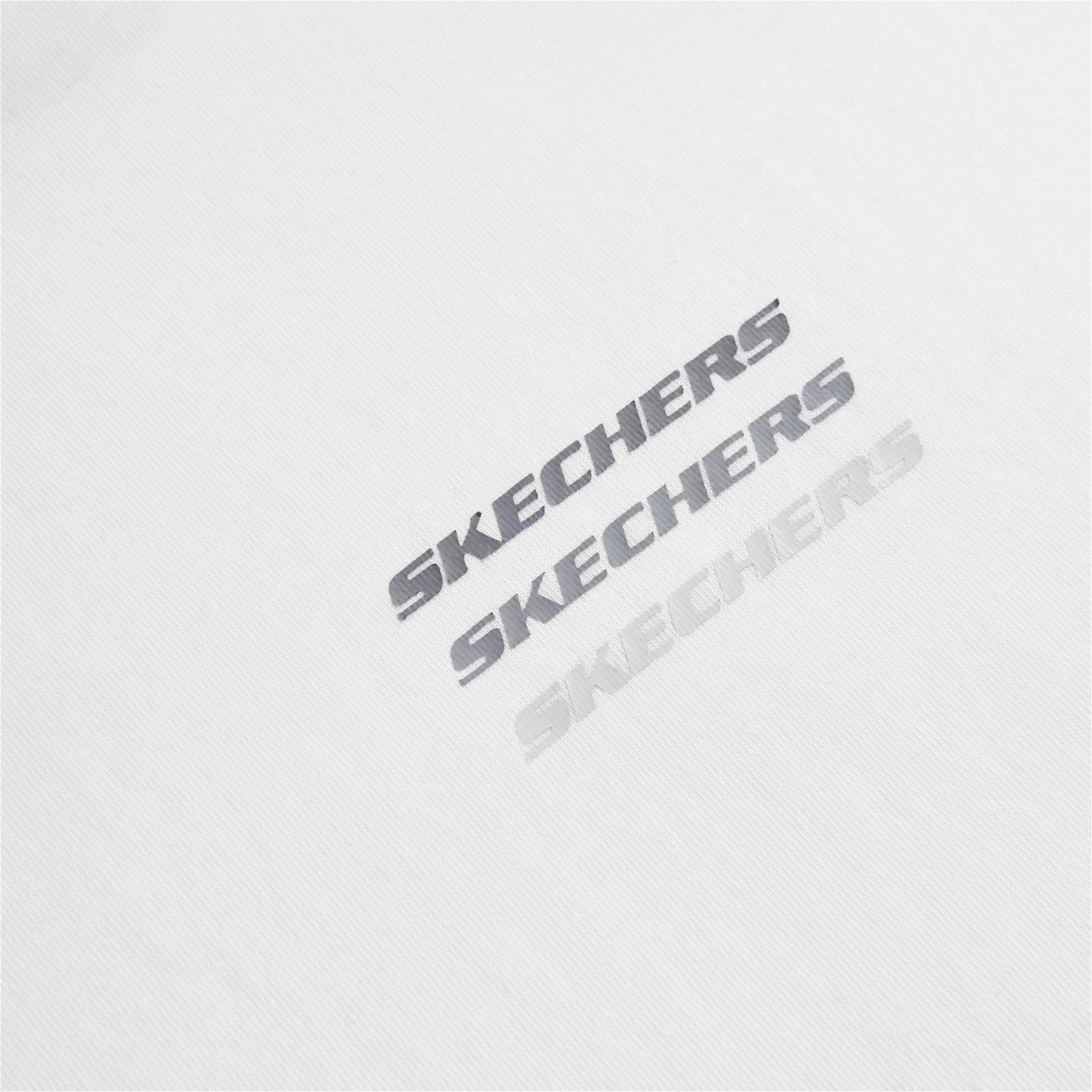Skechers Essential Erkek Krem Rengi T-Shirt