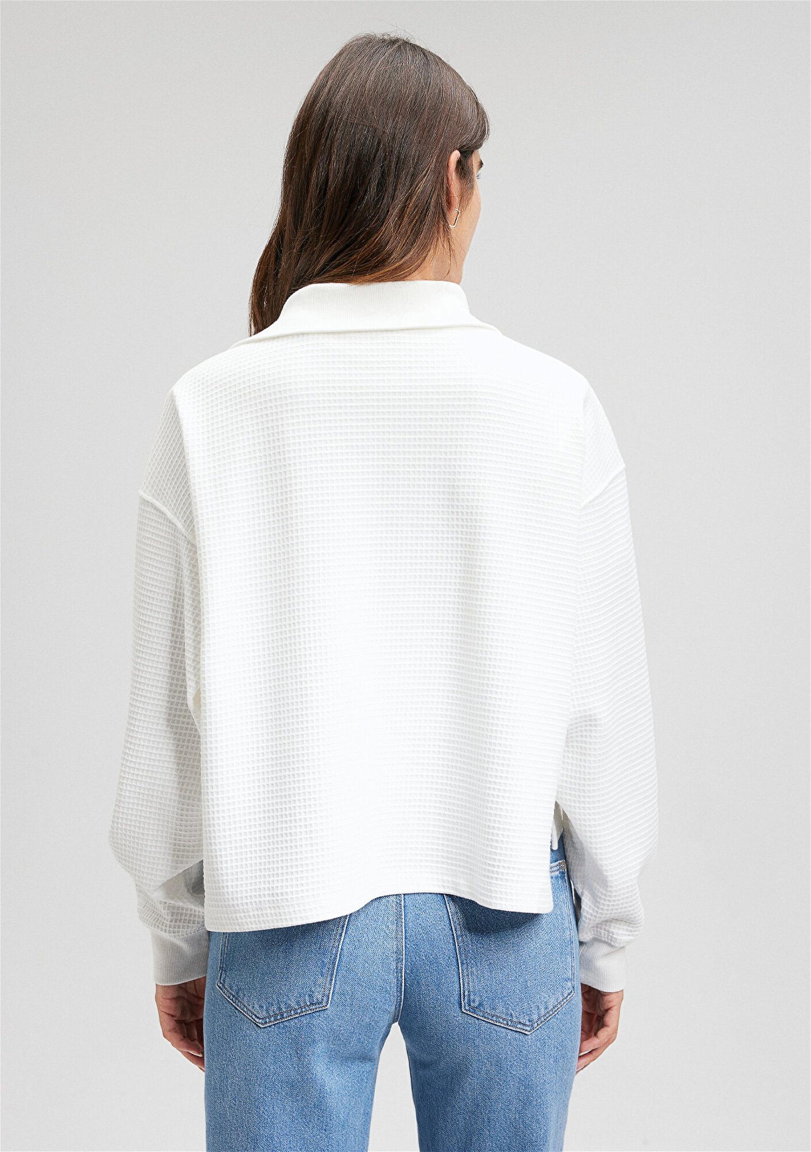 Mavi Kapüşonlu Fermuarlı Beyaz Sweatshirt 1S10169-70057