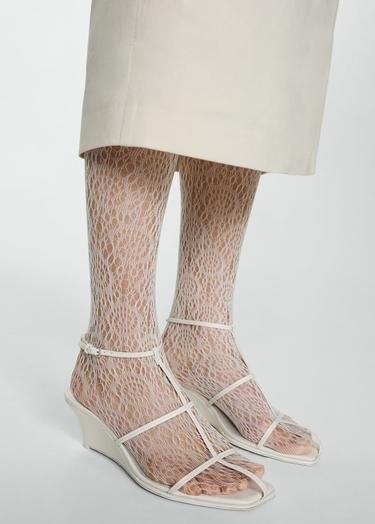  Mango Kadın Deri Bantlı Sandalet Beyaz