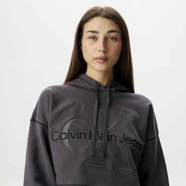  Calvin Klein Jeans Hero Monologo Kadın Gri Sweatshirt