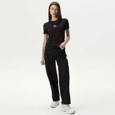  Calvin Klein Jeans Monologo Kadın Siyah T-Shirt