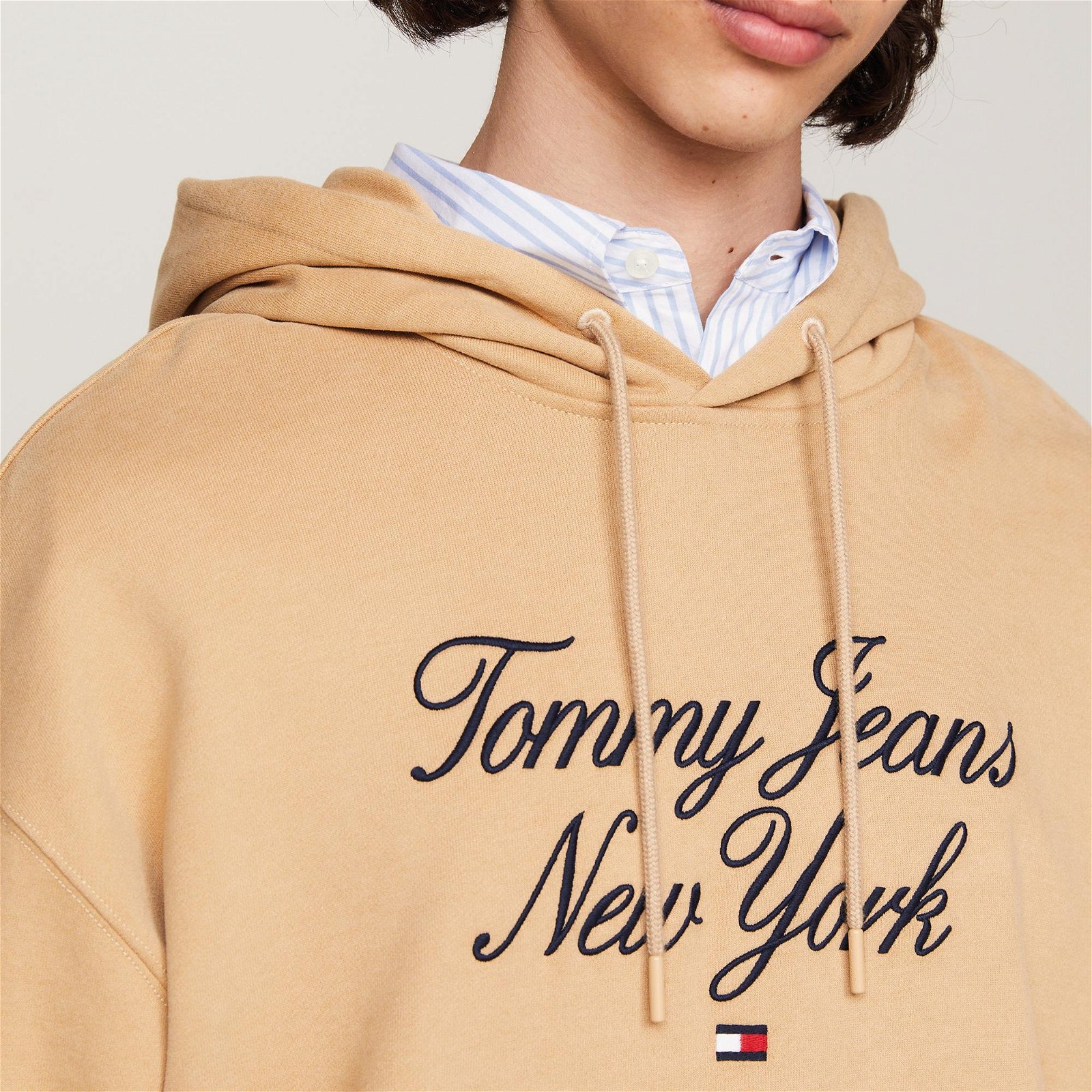 Tommy Jeans Relax Luxe Serif Hoodie Erkek Bej Sweatshirt