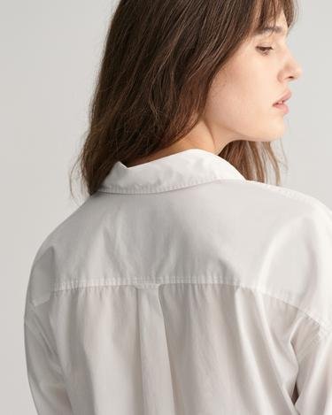  GANT Kadın Beyaz Oversize Fit Klasik Yaka Gömlek