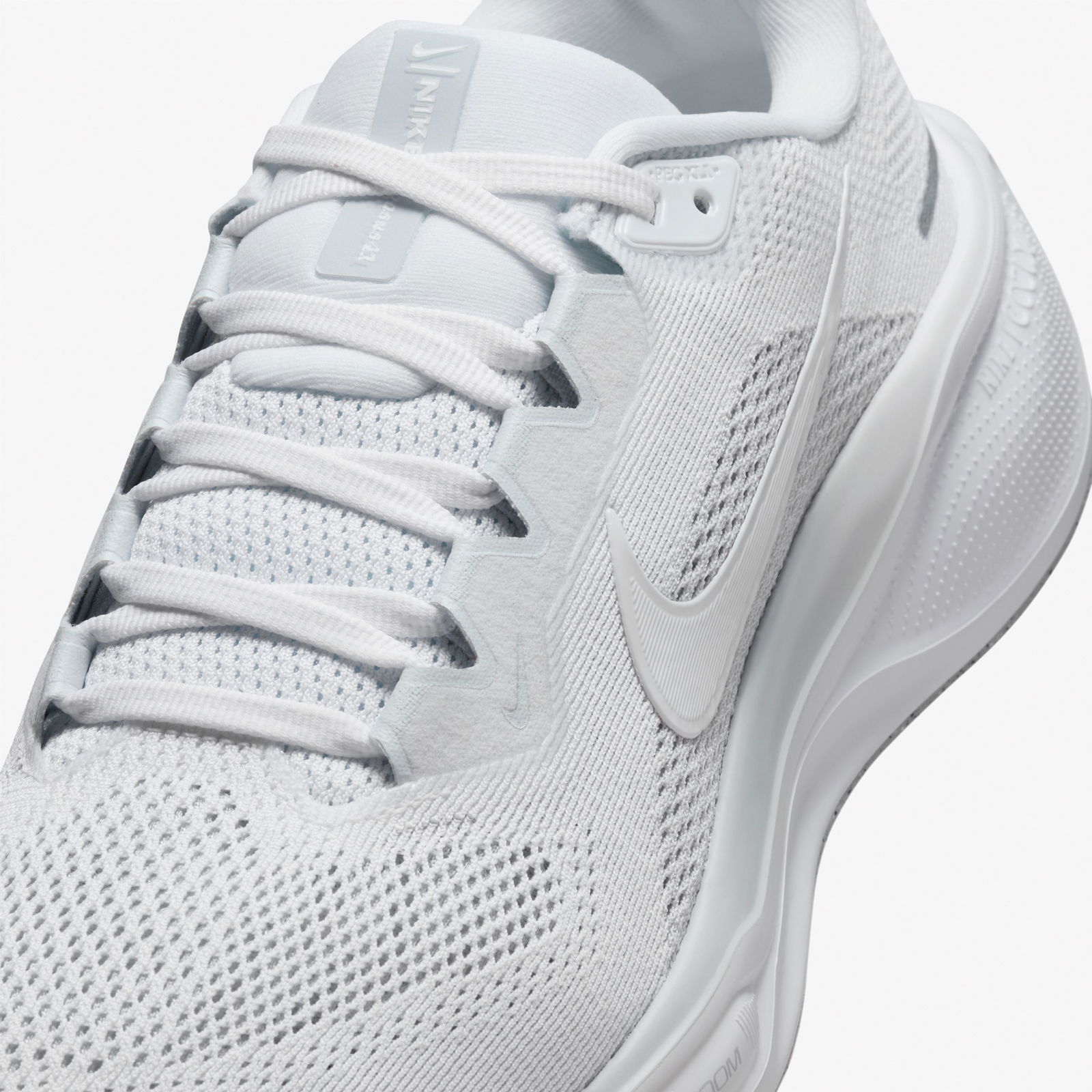 Nike Pegasus 41 Kadın Beyaz Spor Ayakkabı