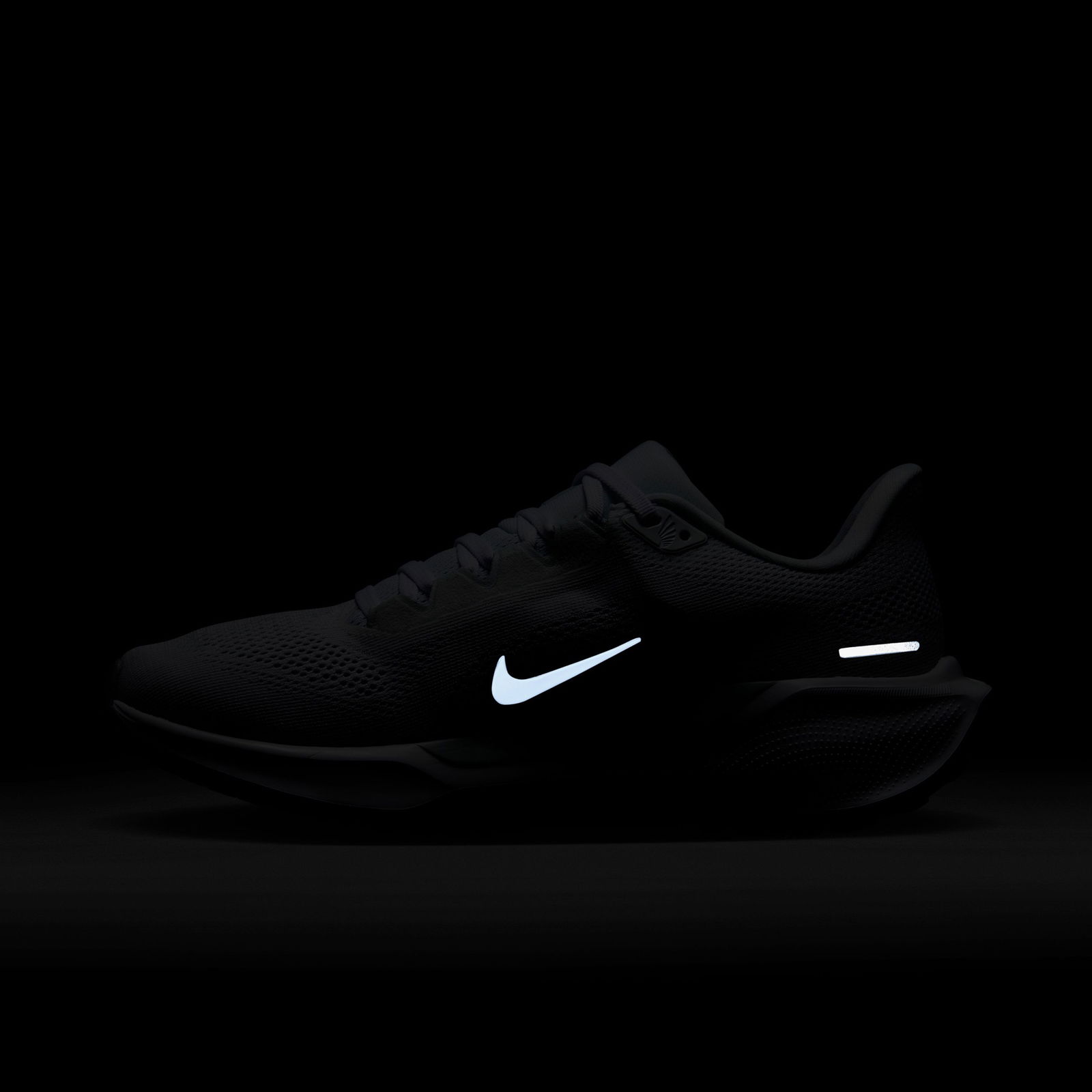 Nike Pegasus 41 Kadın Beyaz Spor Ayakkabı