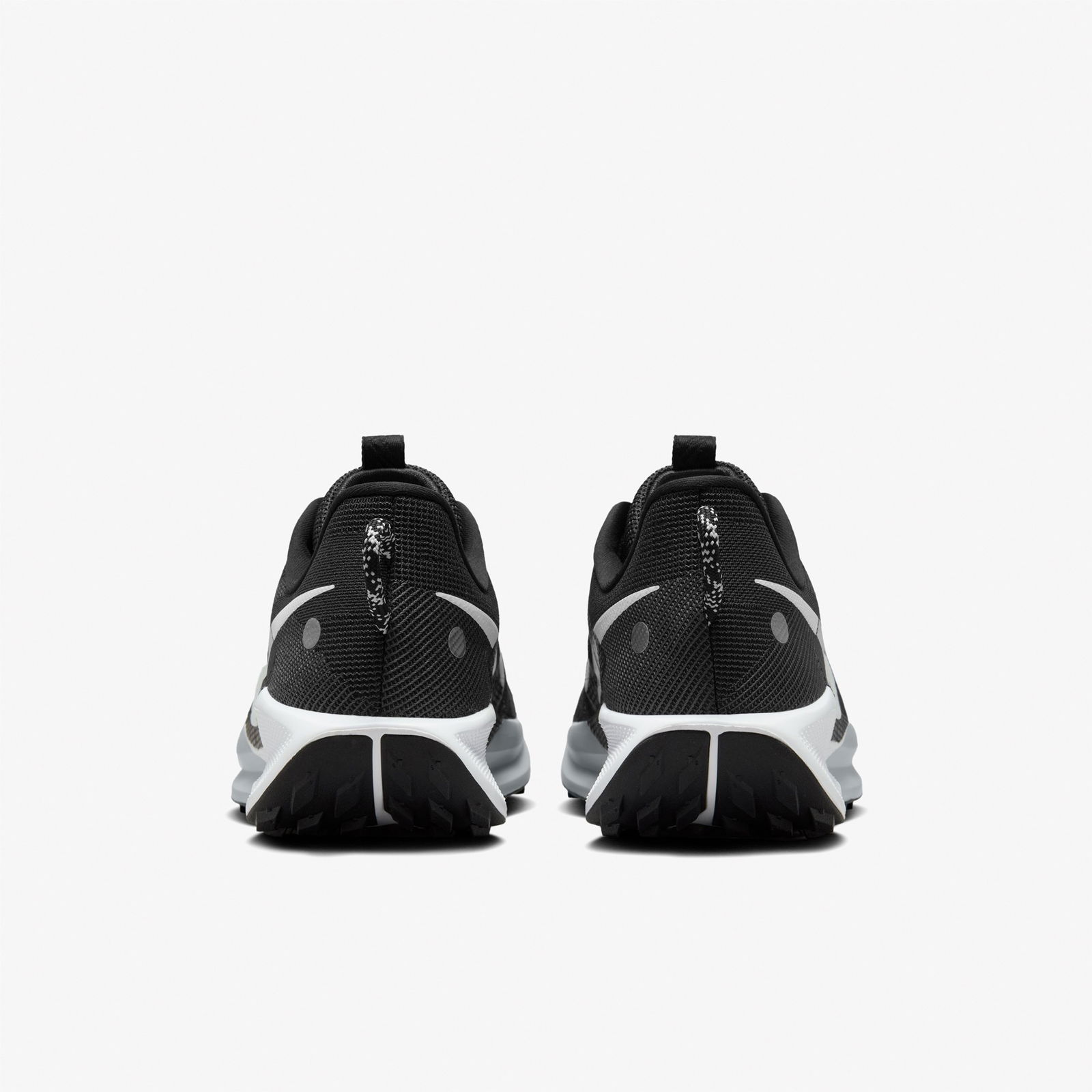Nike ReactX Pegasus Trail 5 Erkek Siyah Spor Ayakkabı