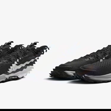  Nike ReactX Pegasus Trail 5 Erkek Siyah Spor Ayakkabı