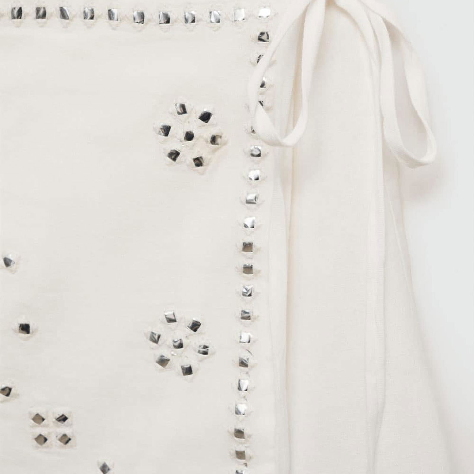 Mango Kadın Bağ Detaylı Strass Taşlı Mini Etek Beyaz