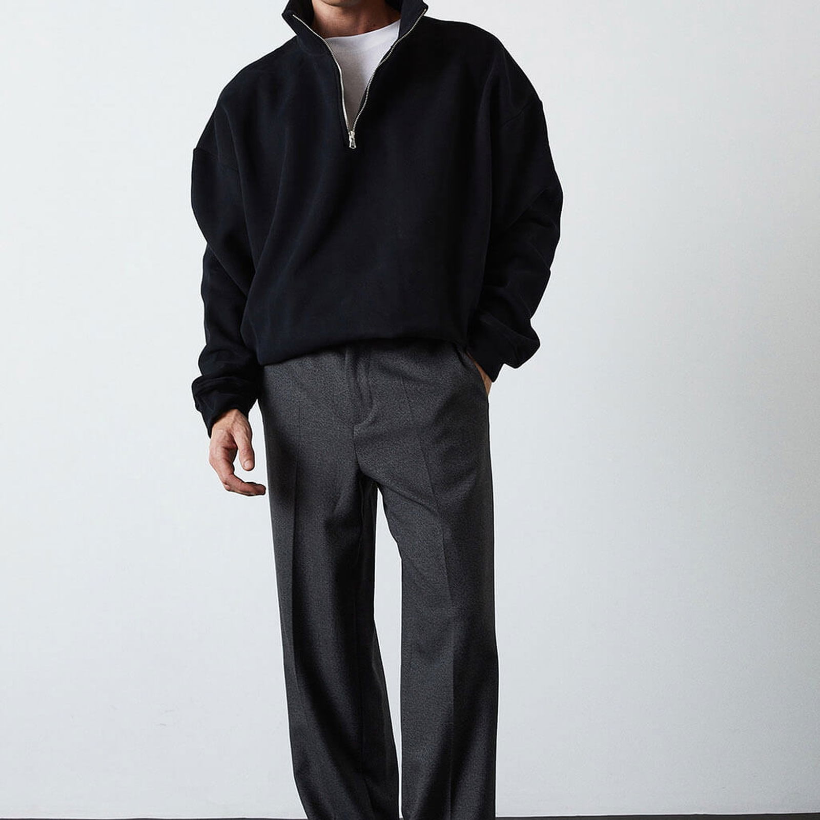 Dik Yaka Oversize Sweatshirt