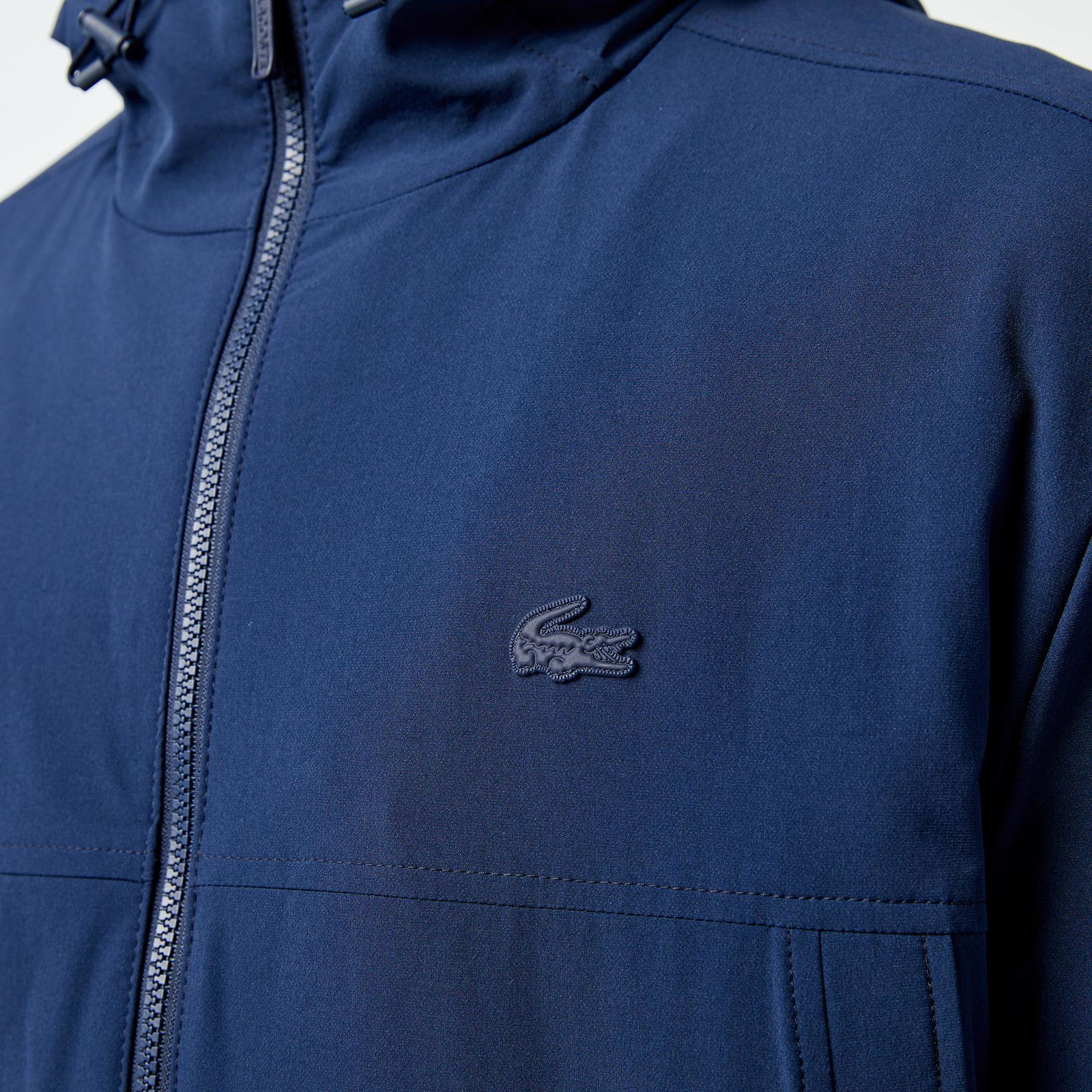 Lacoste Erkek Relaxed Fit Kapüşonlu Lacivert Yağmurluk