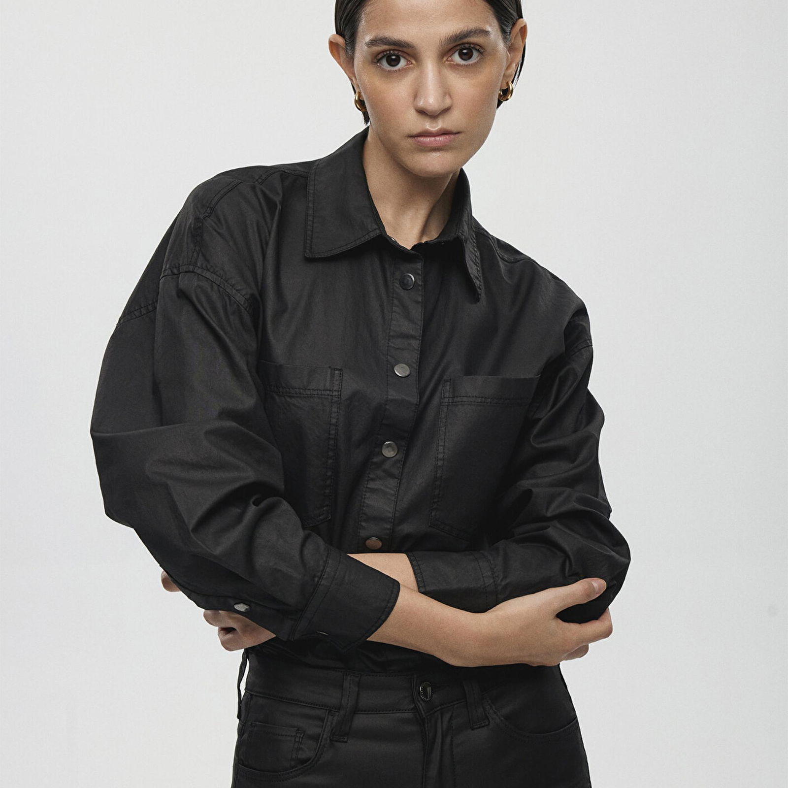 Mavi Suni Deri Oversize Siyah Gömlek Oversize / Geniş Kesim 1211049-900