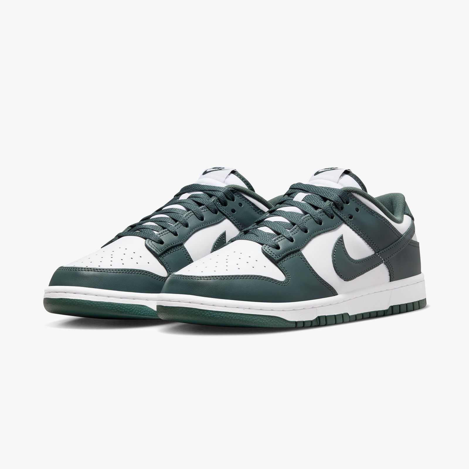 Nike Dunk Low Retro Erkek Beyaz Spor Ayakkabı