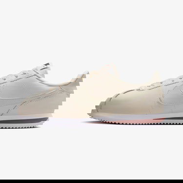  Nike Cortez Kadın Krem Spor Ayakkabı