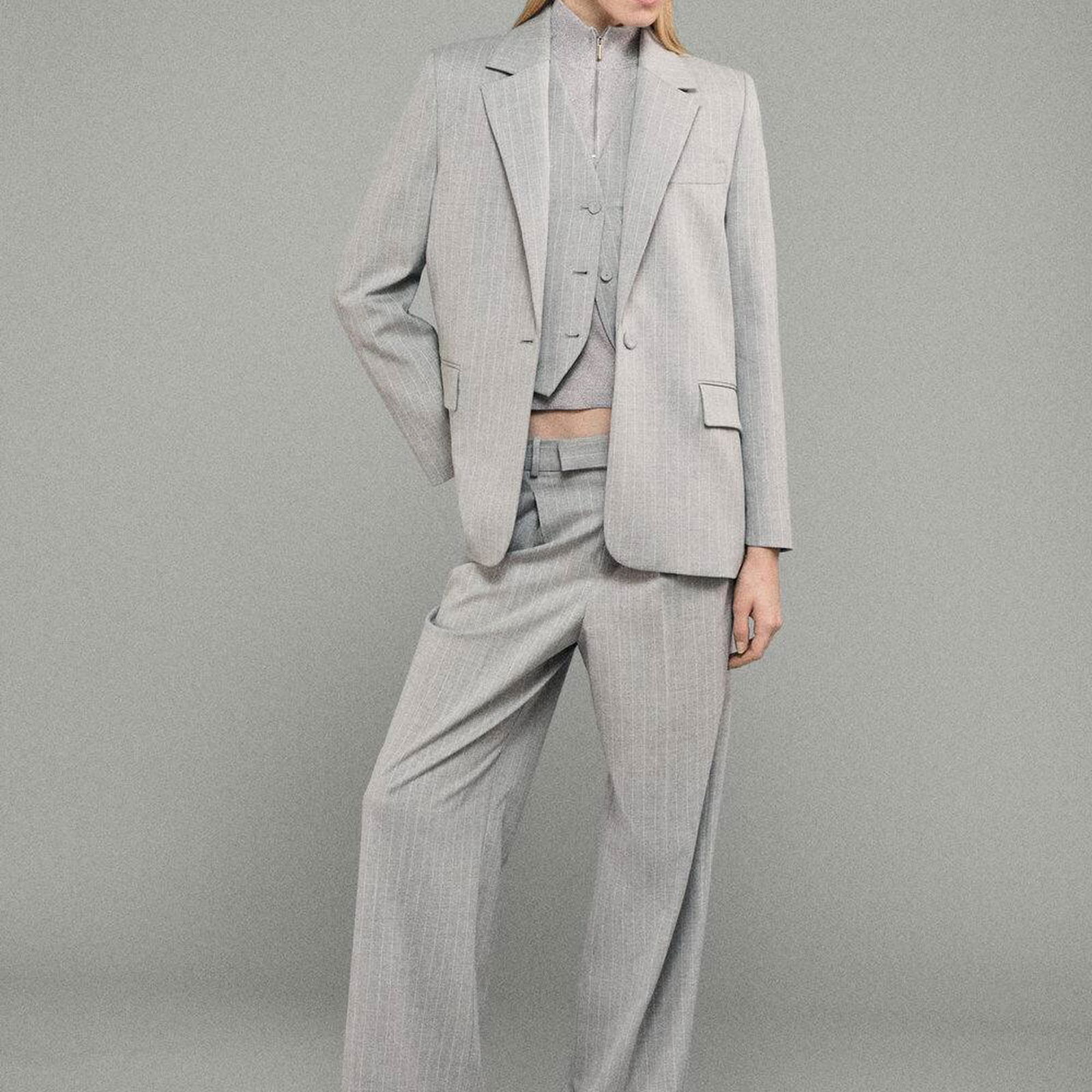 Mango Kadın İnce Çizgili Kumaş Blazer Ceket Orta Kırçıllı Gri