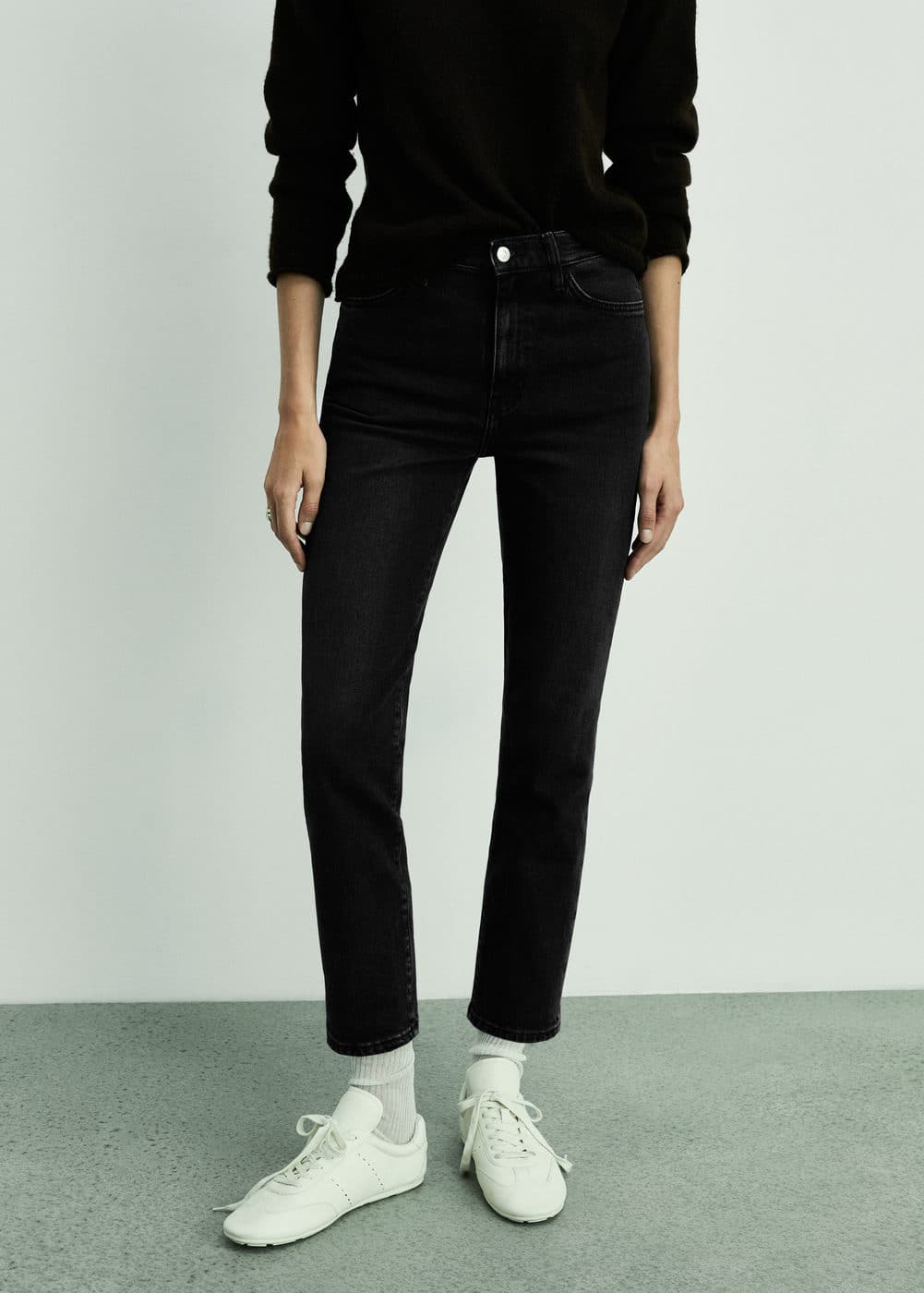 Mango Kadın Claudia Dar Kesim Crop Jean Pantolon Siyah Denim
