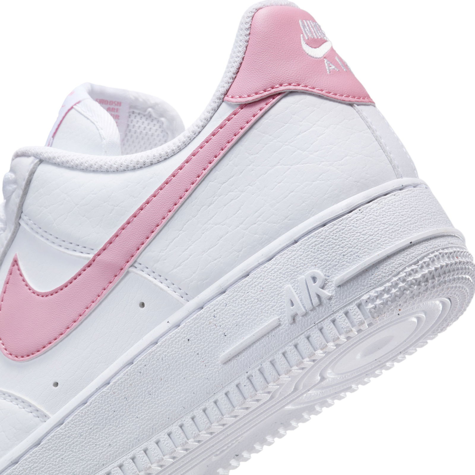 Nike Air Force 1 '07 Next Nature Kadın Beyaz Spor Ayakkabı