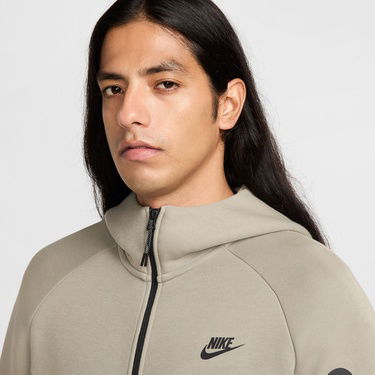  Nike Tech Fleece Erkek Yeşil Eşofman Üstü