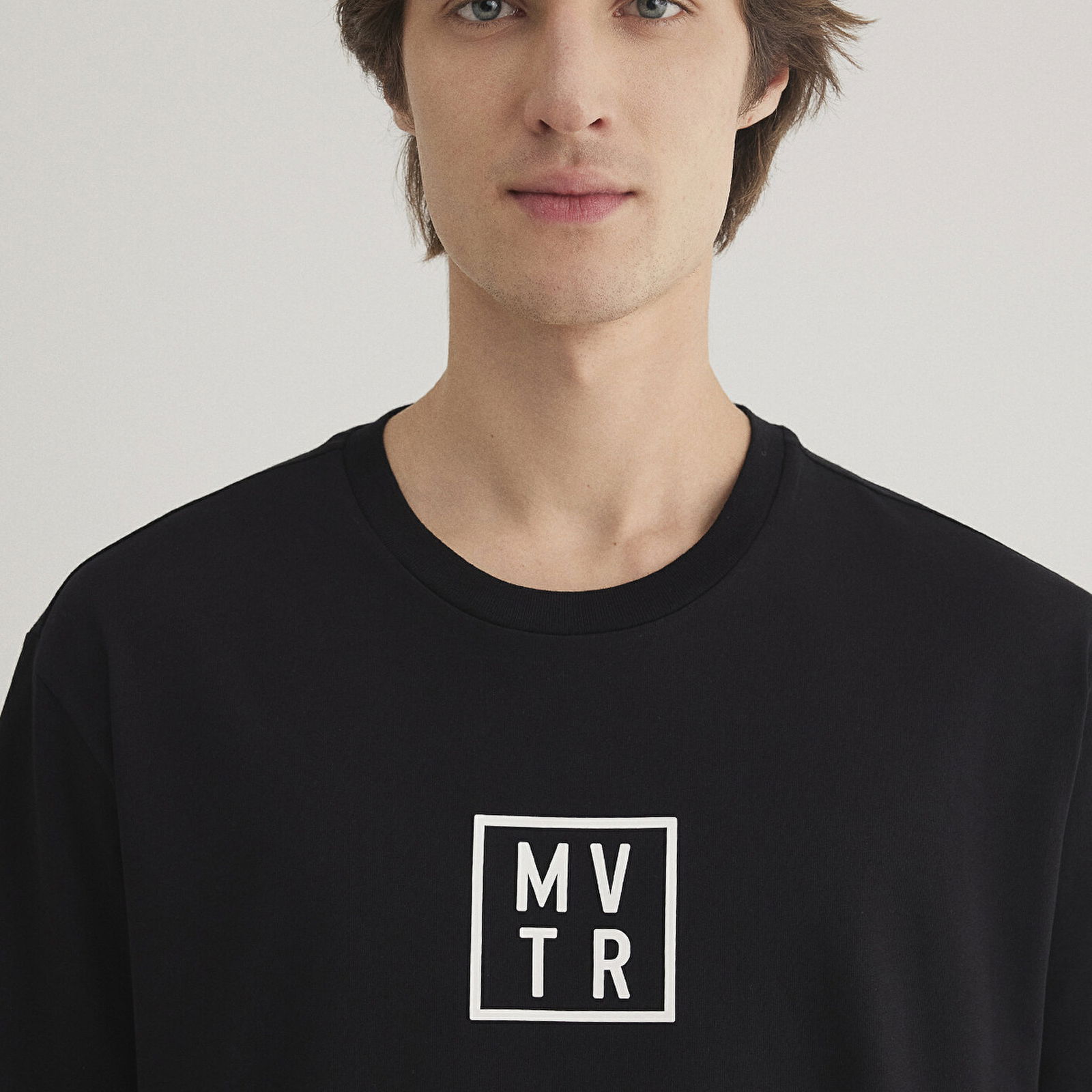Mavi MVTR Baskılı Siyah Tişört Loose Fit / Bol Rahat Kesim 0612004-900