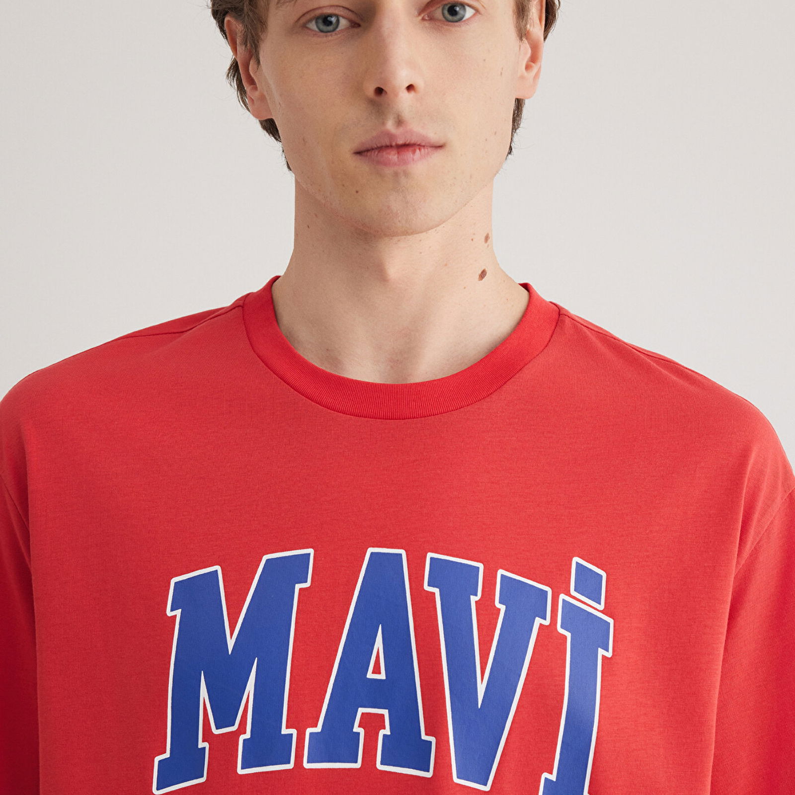 Mavi Mavi Logo Baskılı Kırmızı Tişört Loose Fit / Bol Rahat Kesim 0611711-70471