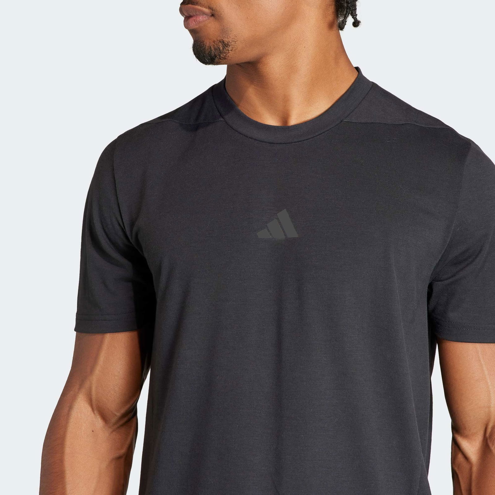 adidas Erkek Siyah Antrenman T-Shirt