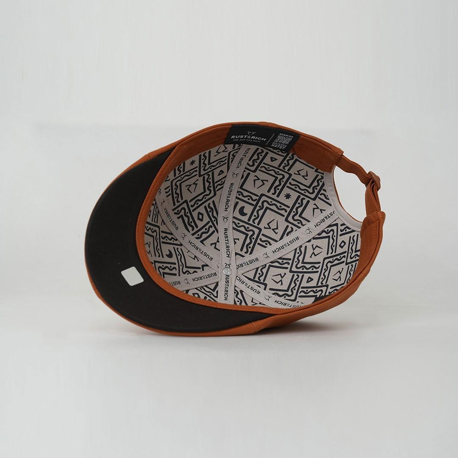 RustandRich Kadın Erkek Taba Casket Şapka-Timeless Collection-Basic