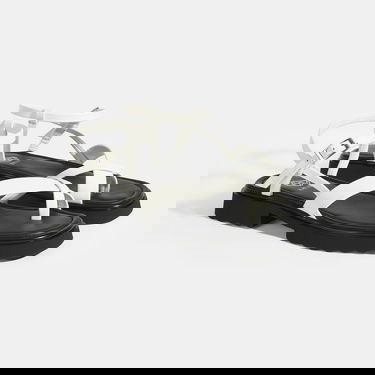  Kadın Beyaz Parmak Arası Deri Sandalet