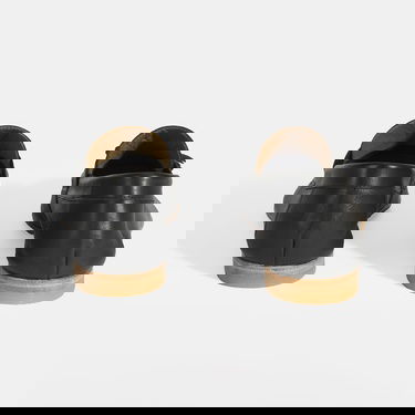  Kadın Siyah Püskül Detaylı Deri Loafer