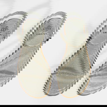  Kadın Gümüş Lastik Bantlı Taşlı Sandalet